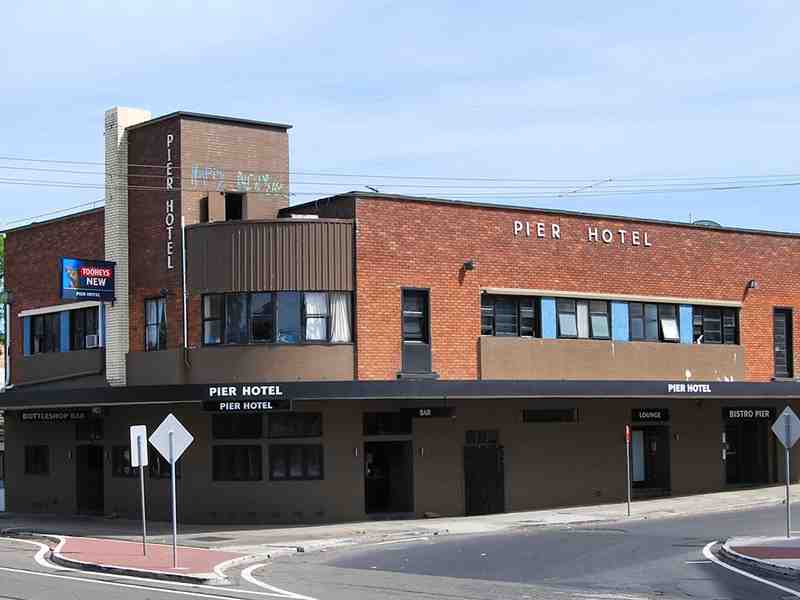 Mix of residential and industrial spaces in Banksmeadow.