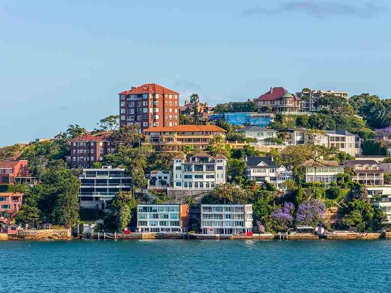 Scenic views of the bay and harbour at Double Bay.