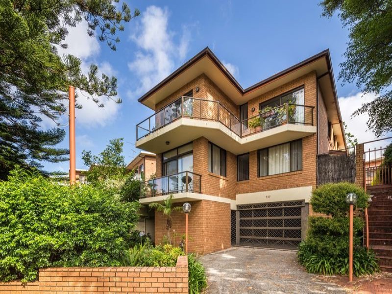 A unit complex on Bronte Road, A Strata building we work with